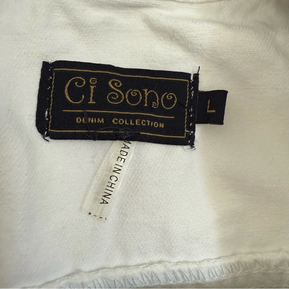 Ci Sono White Distressed Cotton Denim Jean Vest Button Details Women’s Large EUC - Picture 6 of 13